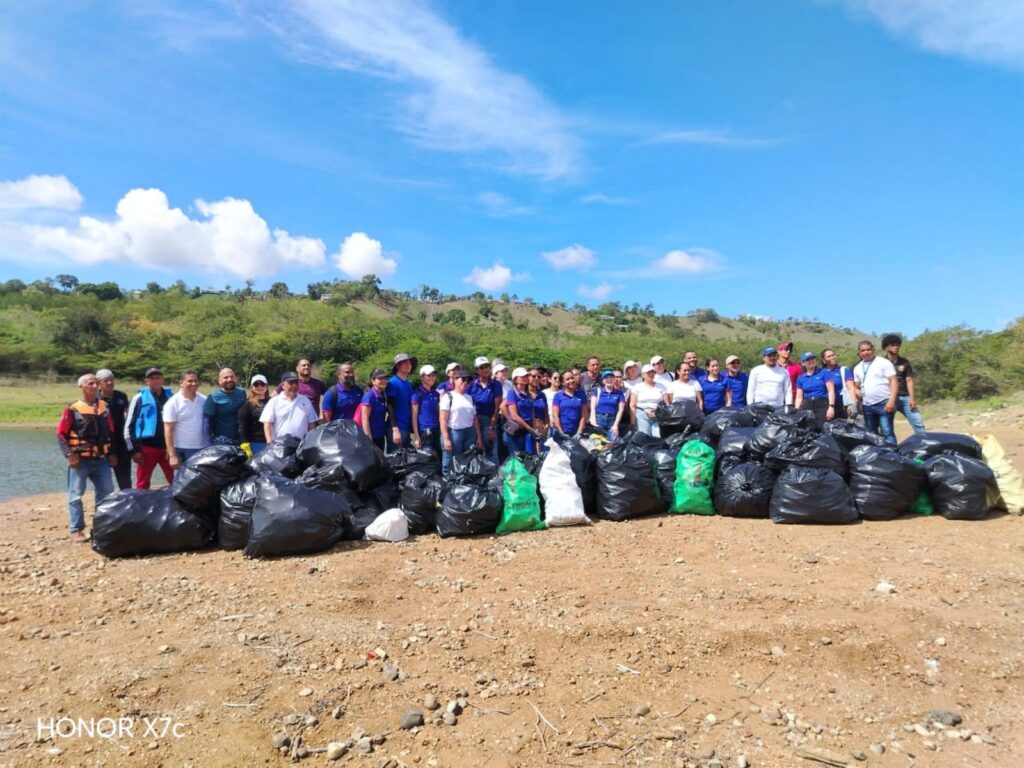 Jornada de saneamiento para la protección de riberas y ecosistemas asociados al agua
